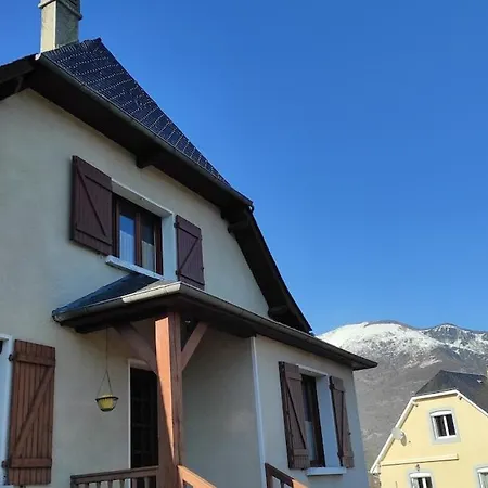 Calme Dans Maison Avec Jardin Daire *
