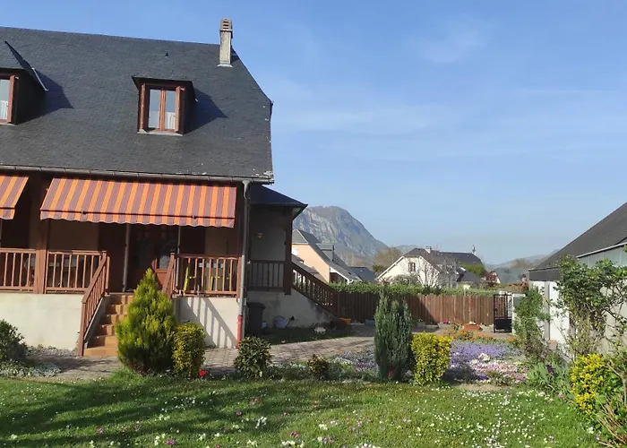 Calme Dans Maison Avec Jardin Apartament